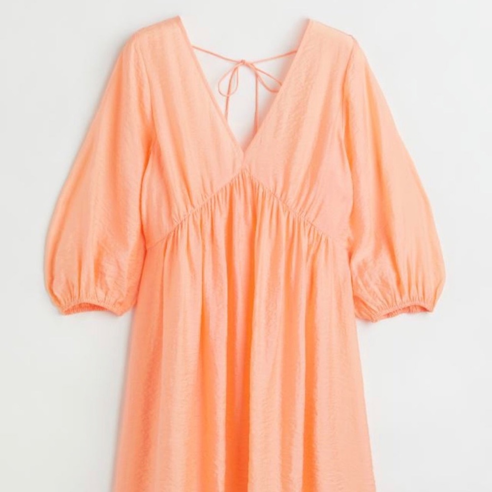 H&M IRELAND V-NECK MINI DRESS